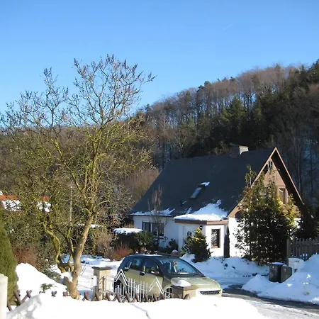 Apartment Im Haus Am Waldrand In Freital