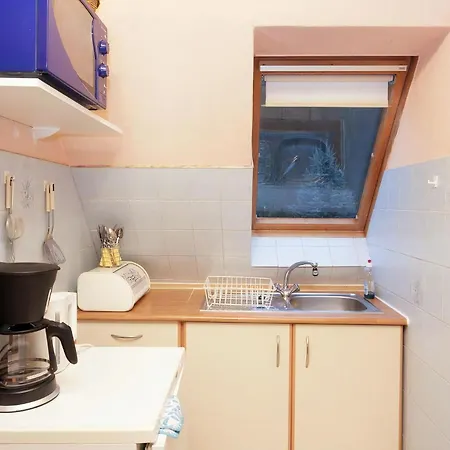 Im Haus Am Waldrand In Apartment